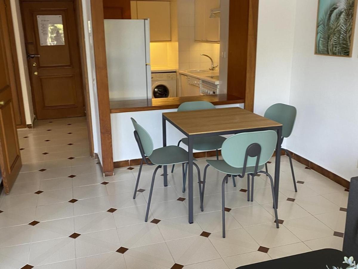 Luminoso Apartamento En Segunda Linea Playa 438 Marbella Bagian luar foto