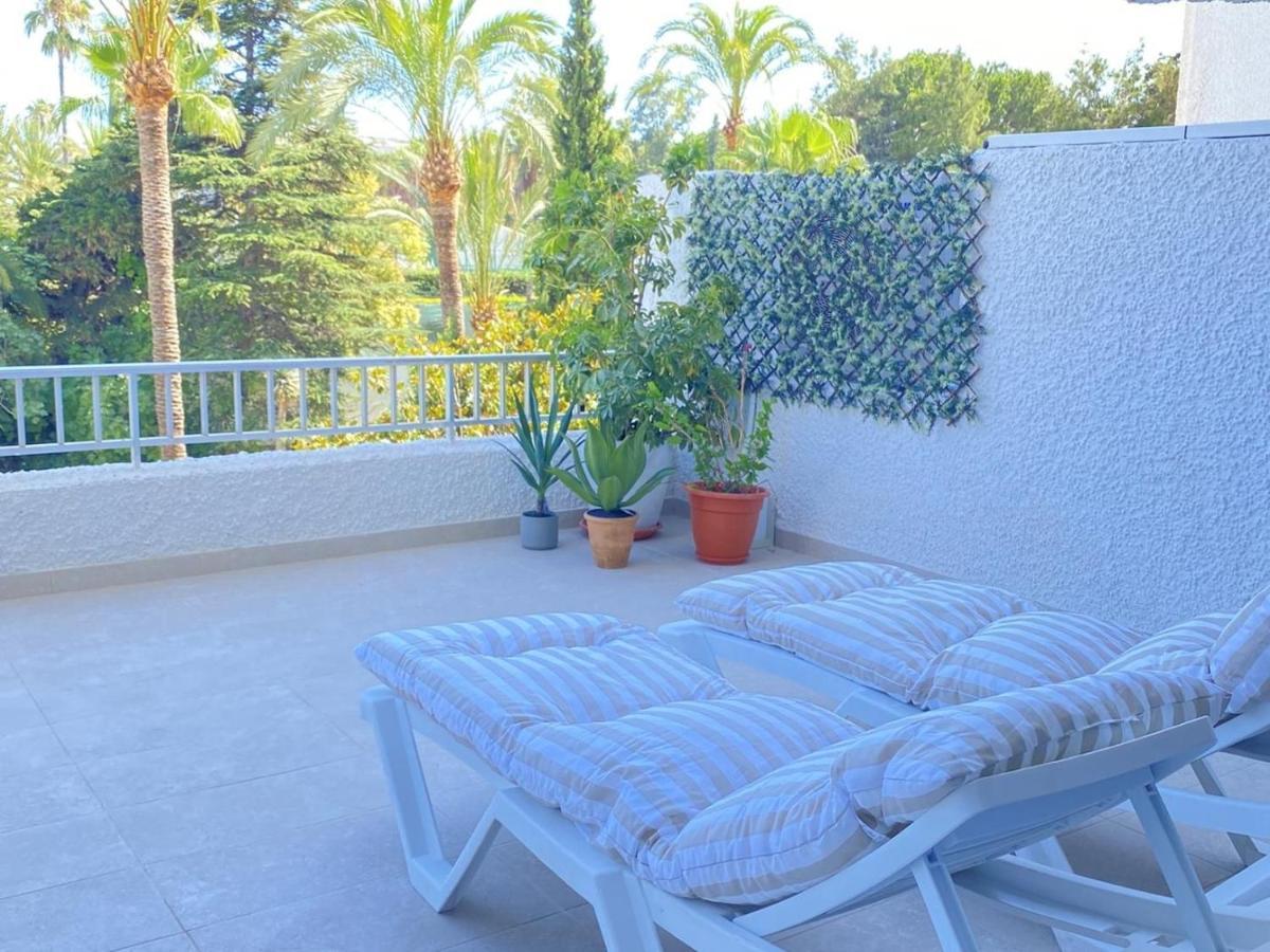 Luminoso Apartamento En Segunda Linea Playa 438 Marbella Bagian luar foto